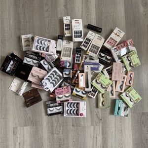 50+ Piece Makeup Bundle